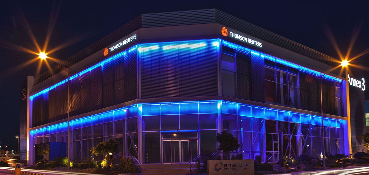 External Skyline Sign Thomson Reuters 02