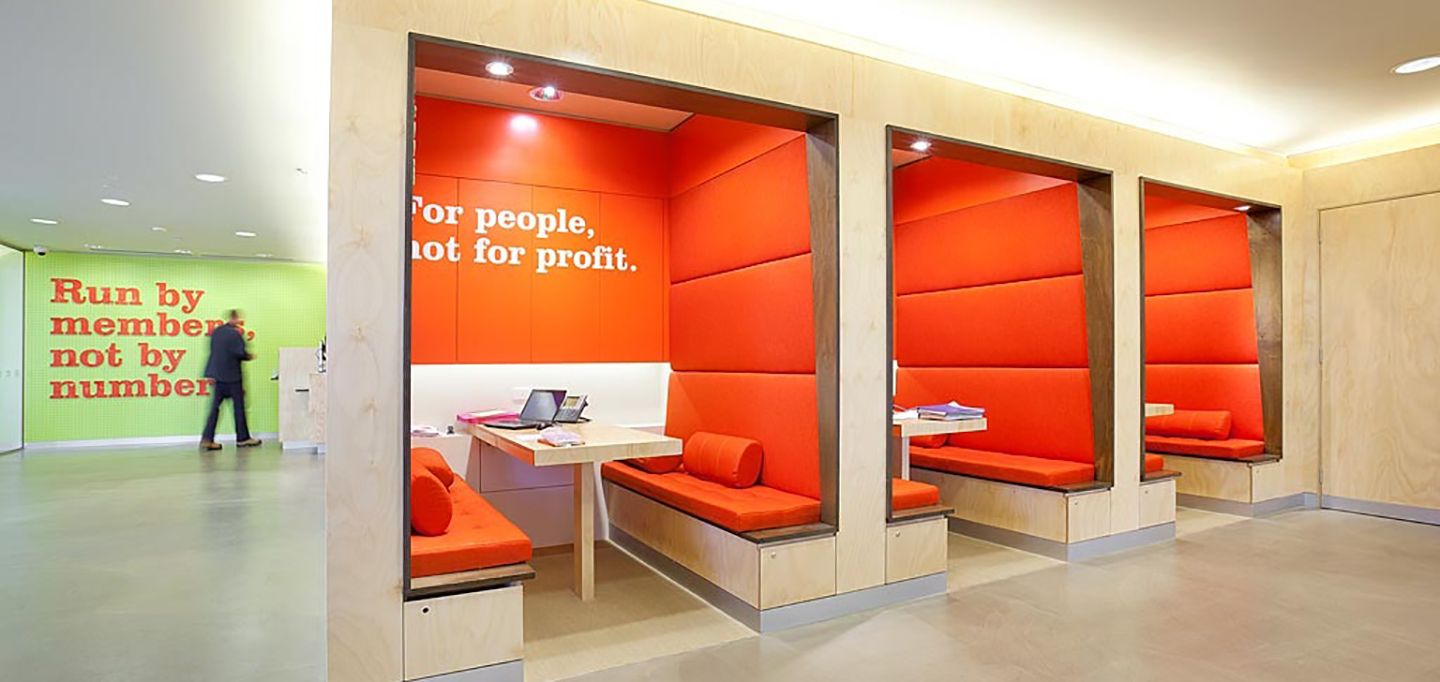 Environmental Branding PCCU 06