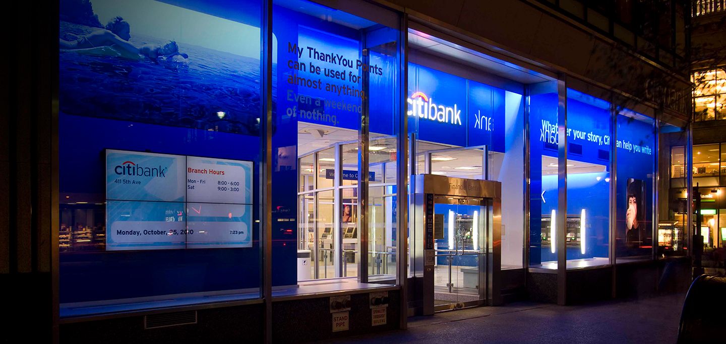 Branding Citibank Facade 01