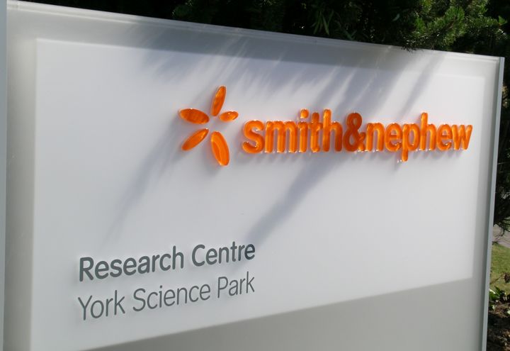 External Signage Smith Nephew 3