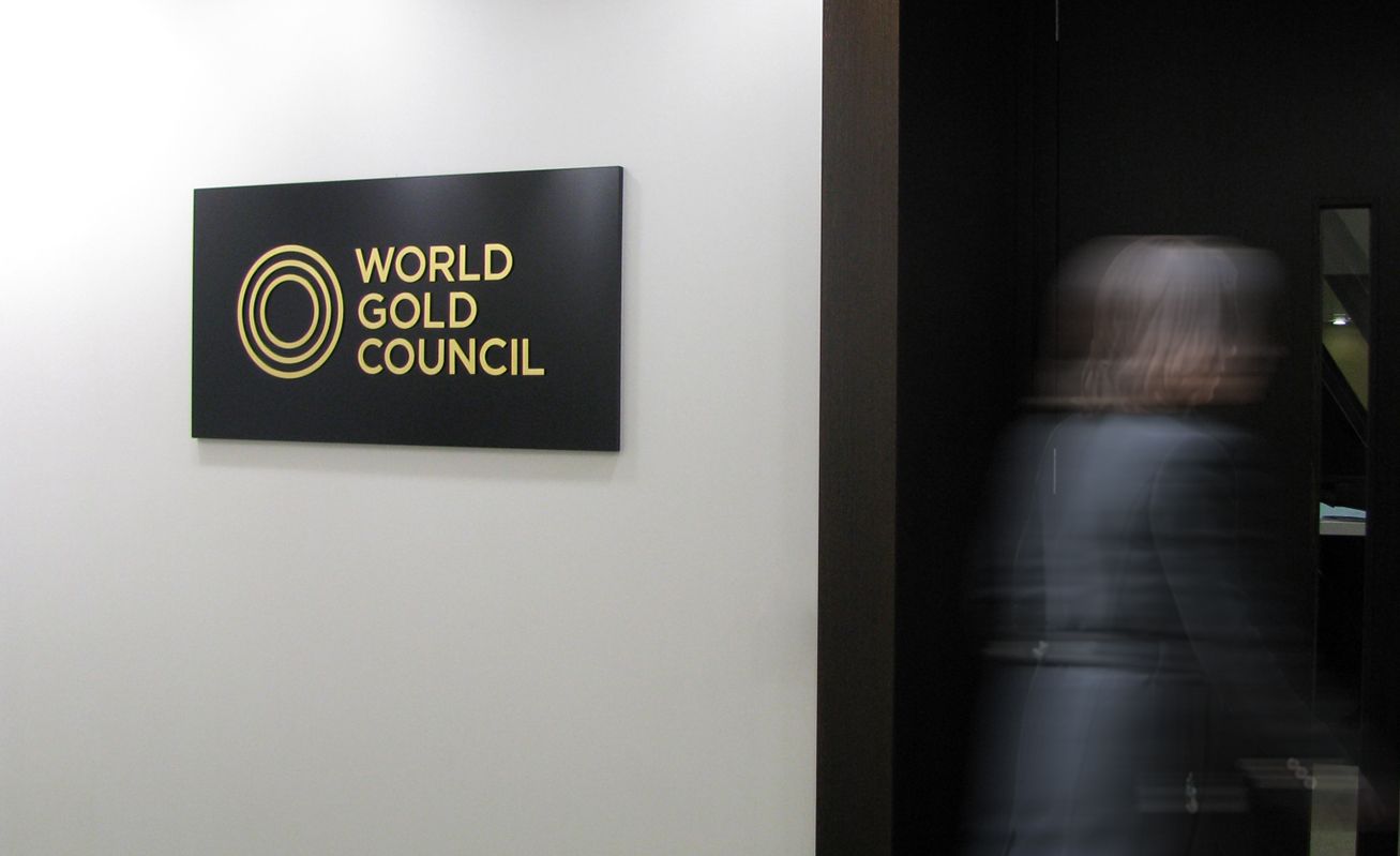 WGC London Slider 3B v2